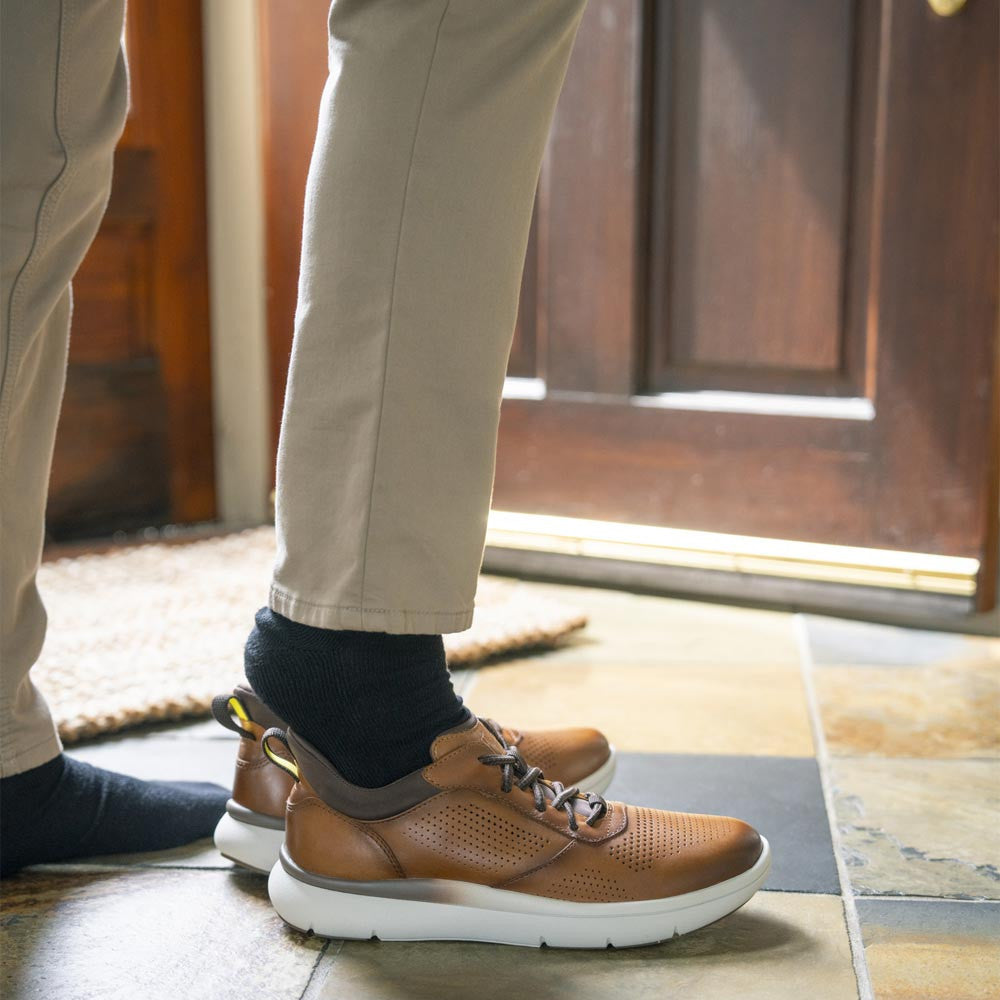Fleet Perf Toe Elastic Lace No-Tie Sneaker | Florsheim Casual Sneaker in Brown