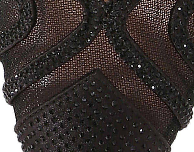 Lady Couture Gala 3.5” Sculpted Heel Pumps in Black